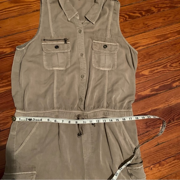 Marrakech khaki romper in Size Large - Picture 12 of 14